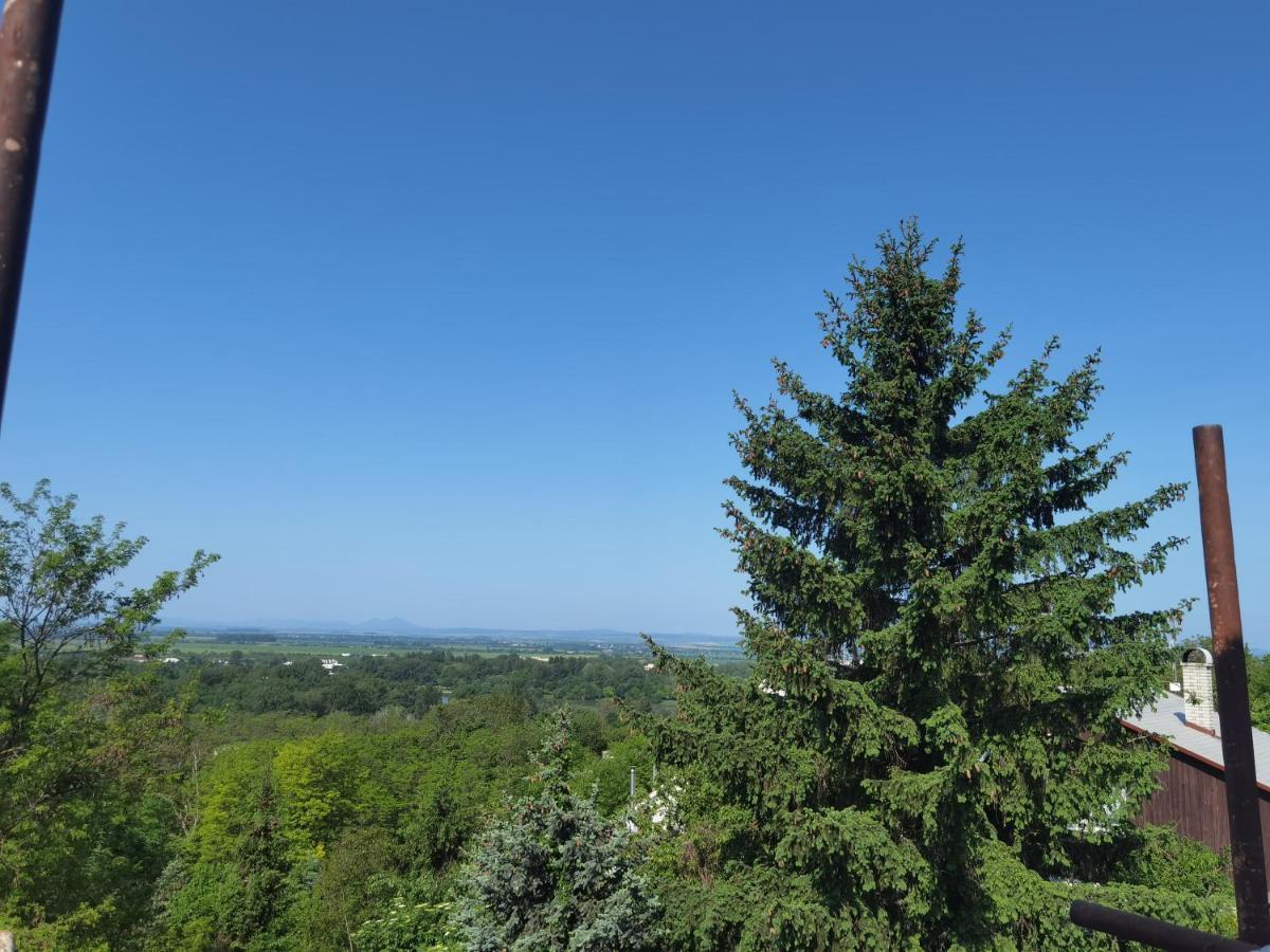 Sunset House Piestany Cervena Veza Appartement Banka Buitenkant foto